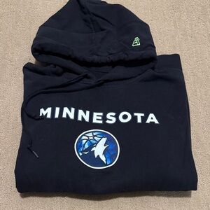 🏀 New Era Minnesota Timberwolves Hoodie. 3XL. Like New!!